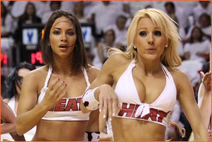 Чирлідинг у баскетболі (98 фото) – фото 57