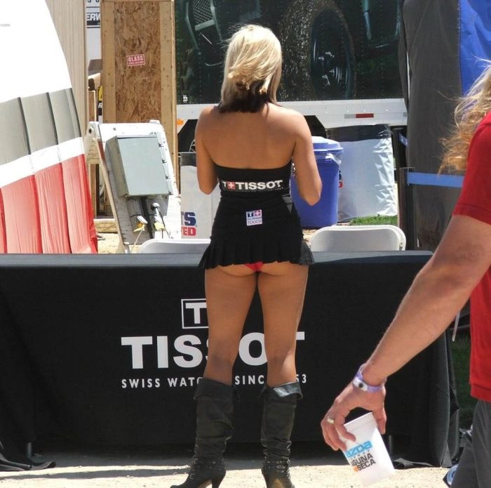 Найкращі жіночі попи з автомобільних заходів (113 фото) – фото 78