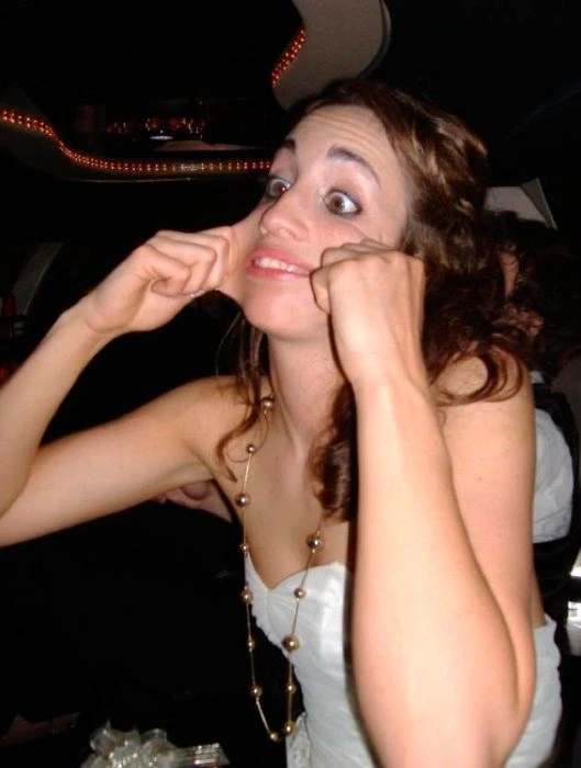 Дівчата вигинаються (64 фото) – фото 18