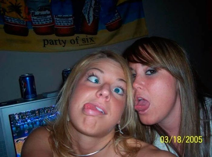 Дівчата вигинаються (64 фото) – фото 25