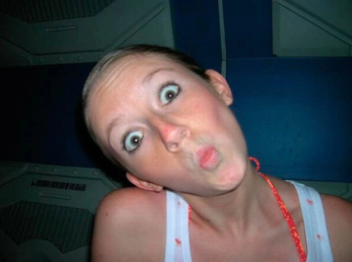 Дівчата вигинаються (64 фото) – фото 27