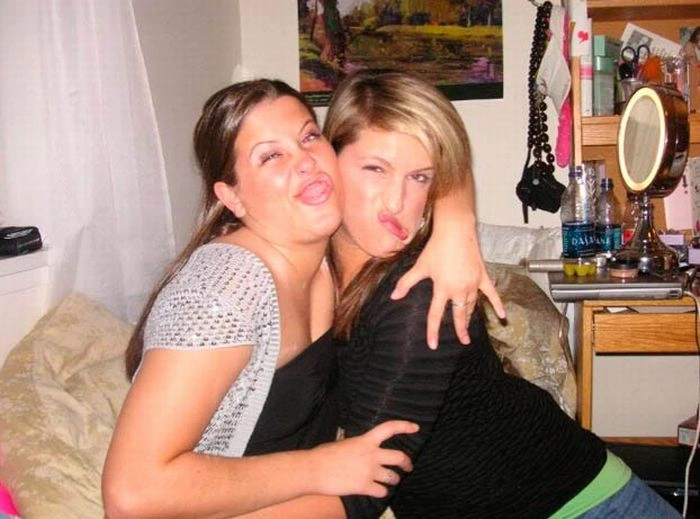 Дівчата вигинаються (64 фото) – фото 31