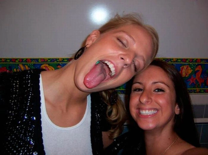 Дівчата вигинаються (64 фото) – фото 39