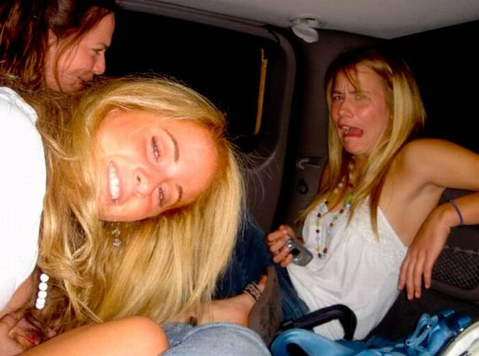 Дівчата вигинаються (64 фото) – фото 59