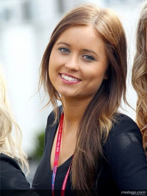 Дівчата з мотогонок (30 фото) – фото 20