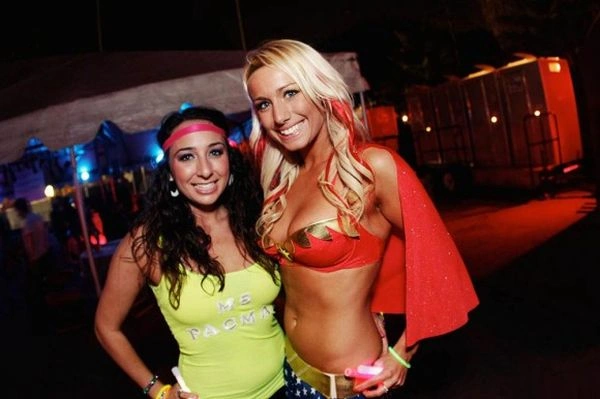 Найбільш сексуальні костюми на Хелловін (99 фото) – фото 27