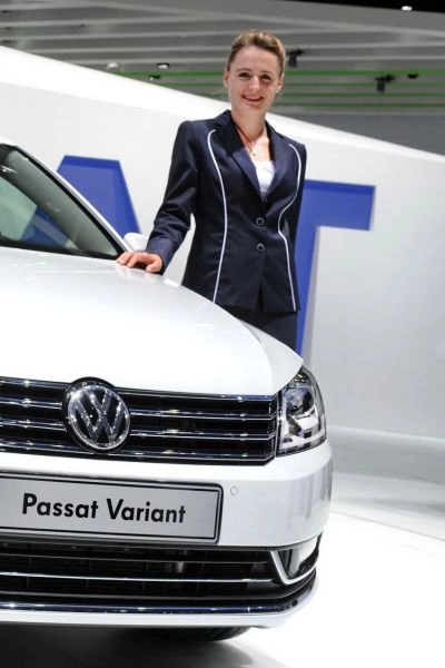 Дівчата Паризького автосалону (109 фото) – фото 10