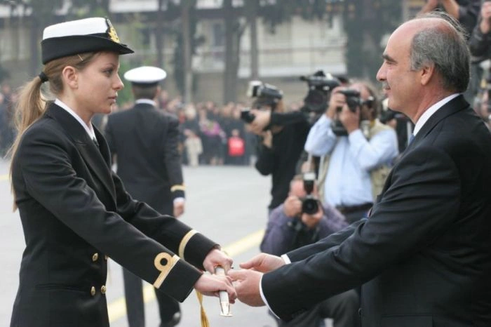 Гарні дівчата в військовій формі різних країн світу (60 фото) – фото 24