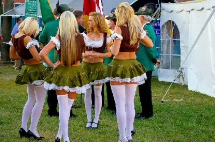 Сексуальні дівчата з Октоберфесту (45 фото) – фото 3