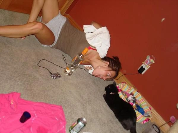 П'ятничні п'яні дівчата (119 фото) – фото 40