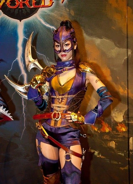 Дівчата з виставки комп'ютерних ігор (64 фото) – фото 16