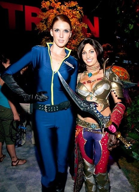 Дівчата з виставки комп'ютерних ігор (64 фото) – фото 37