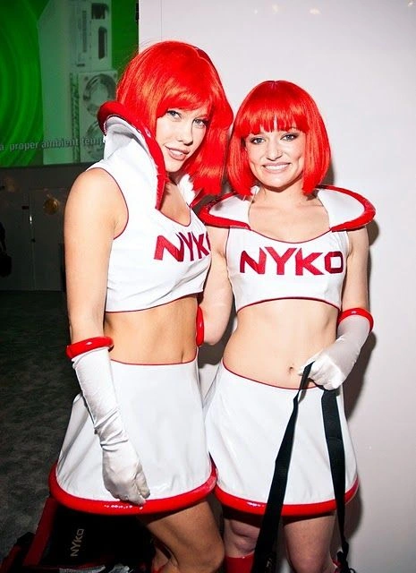 Дівчата з виставки комп'ютерних ігор (64 фото) – фото 47