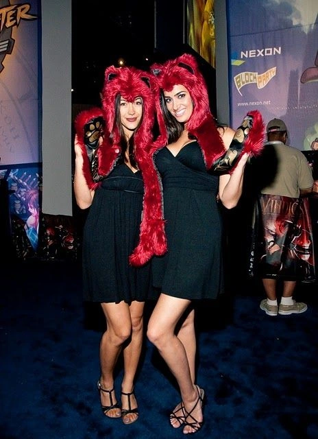Дівчата з виставки комп'ютерних ігор (64 фото) – фото 60