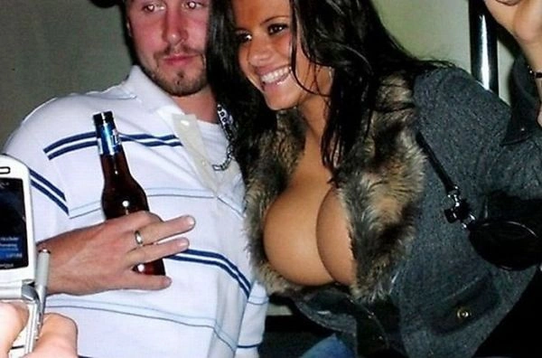 Дівчата, яким важко дивитись тільки в очі (40 фото) – фото 2