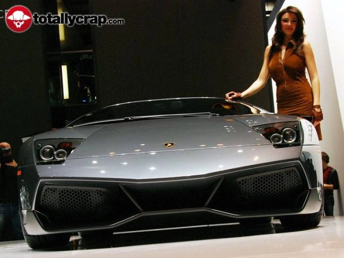 Дівчата на автовиставці в Женеві (110 фото) – фото 79