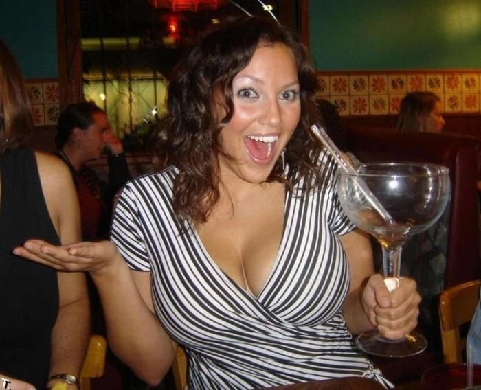 Чарівні декольте (84 фото) – фото 2