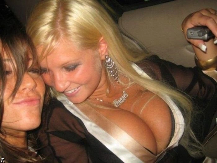 Чарівні декольте (84 фото) – фото 50