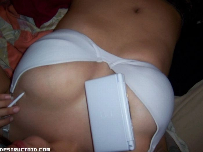 Дівчата та відеоігри (37 фото) – фото 13