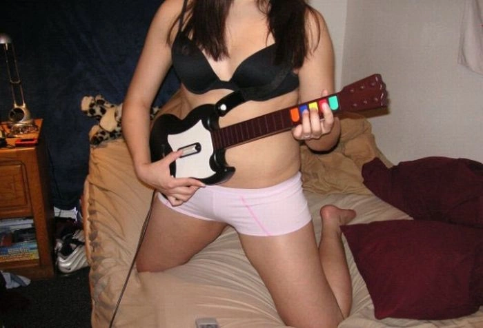 Дівчата та відеоігри (37 фото) – фото 27