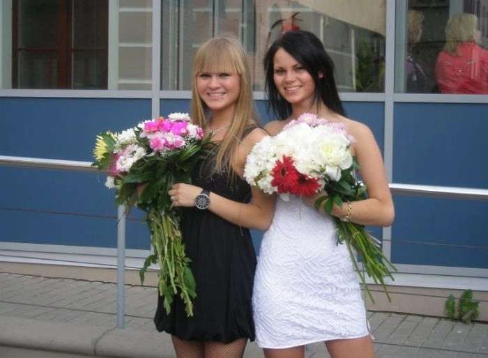 Випускниці 2009 року. Ще одна підбірка (81 фото) – фото 32