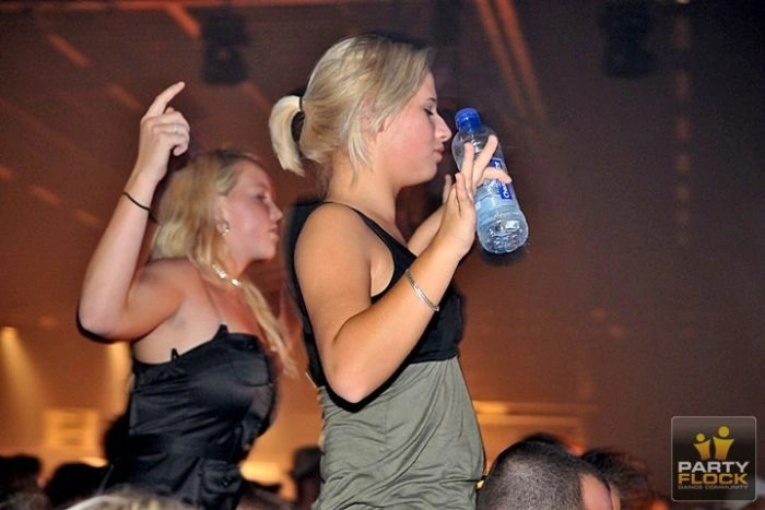 Дівчача вечірка по-голландськи (23 фото) – фото 5