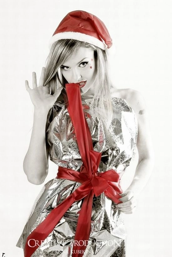 Сексуальні снігурочки (183 фото) – фото 23