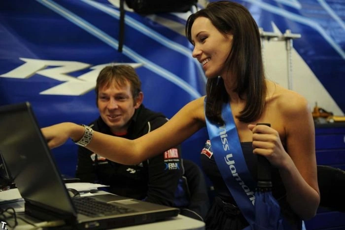 Міс Ямаха Рейсинг 2009 (47 фото) – фото 25