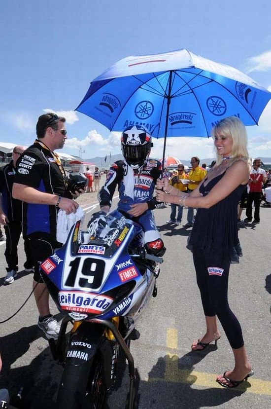 Міс Ямаха Рейсинг 2009 (47 фото) – фото 41