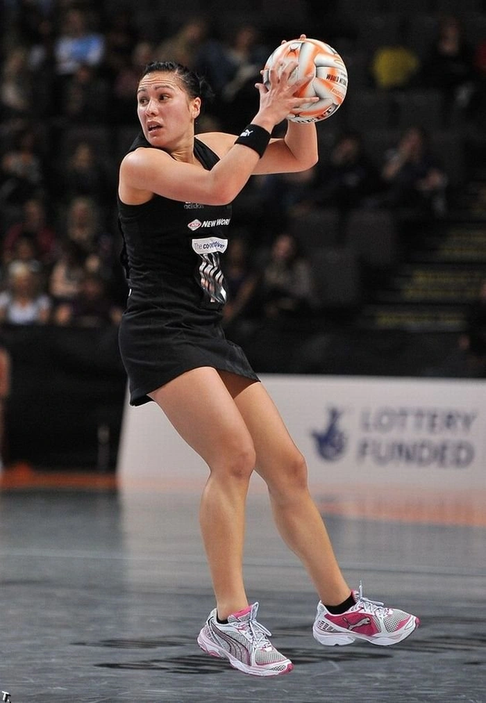 Найсексуальніші костюми для різних видів спорту (60 фото) – фото 43