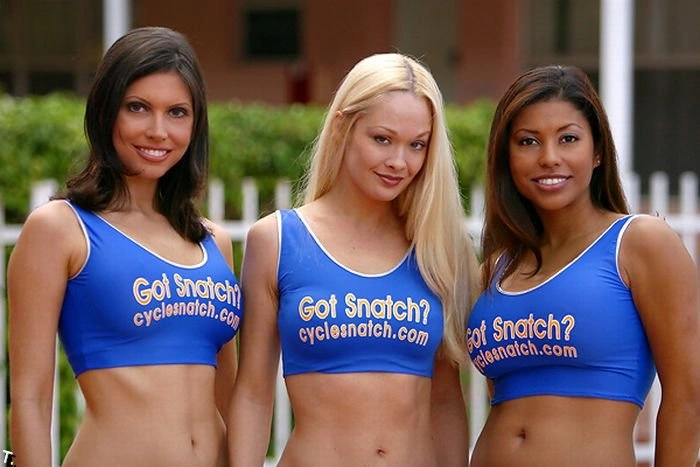 Дівчата з мотошоу (61 фото) – фото 51