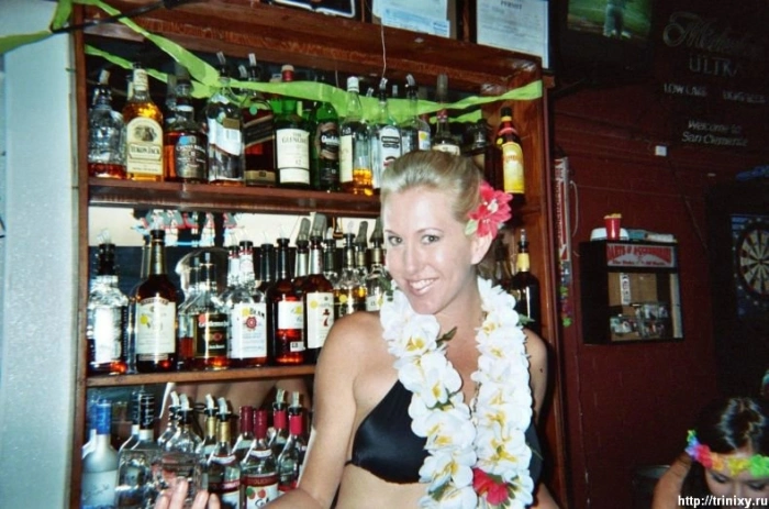 Найсексуальніші барменші США (120 фото) – фото 46
