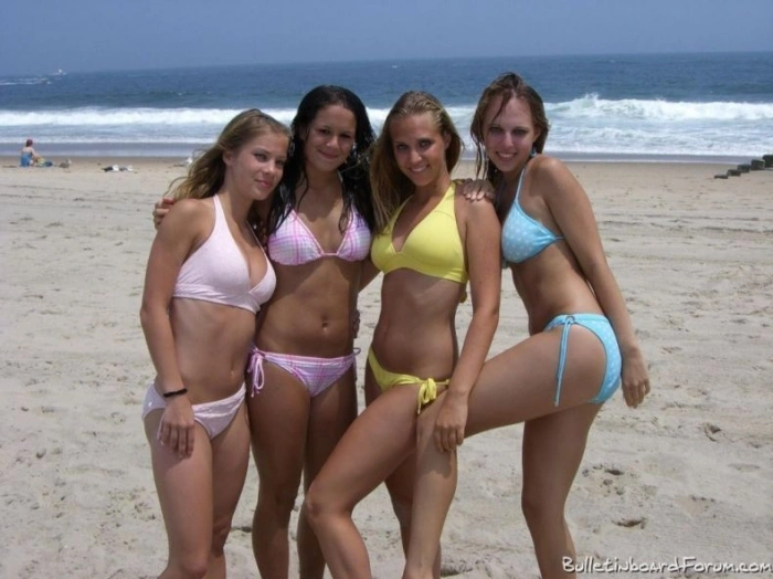Дівчата в бікіні (150 фото) – фото 6