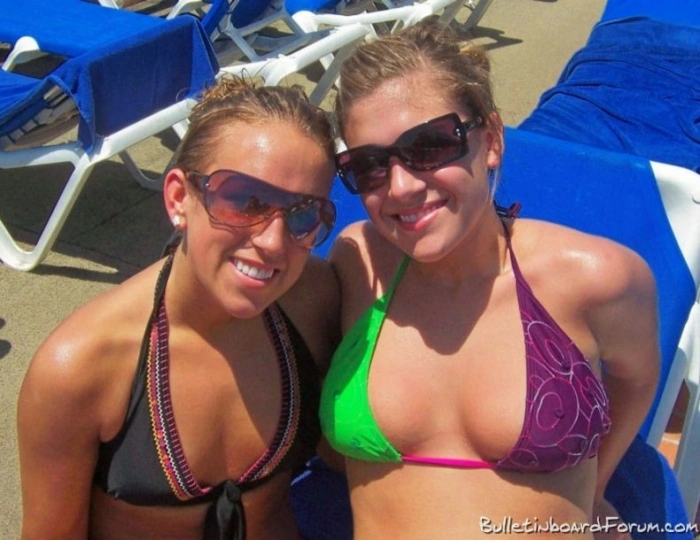 Дівчата в бікіні (150 фото) – фото 44