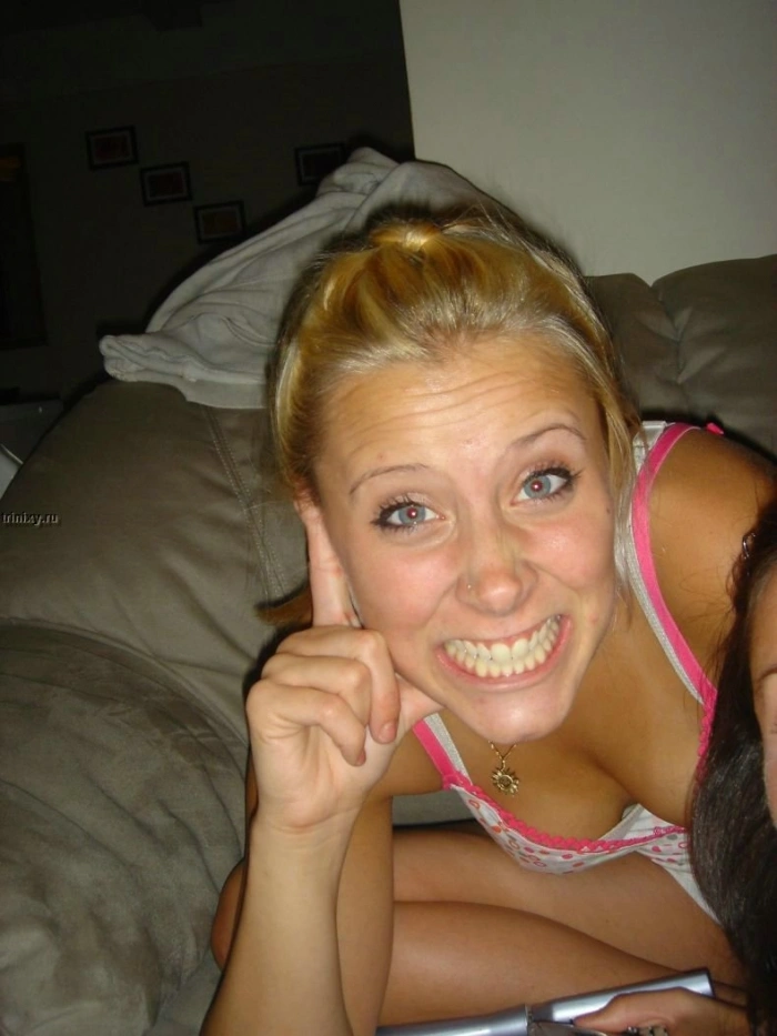 Фото дівчат аматорської зйомки (78 фото) – фото 12