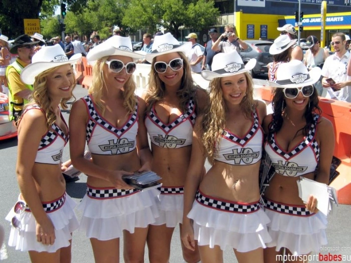 Дівчата з Clipsal 500 – фото 6