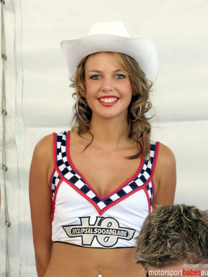 Дівчата з Clipsal 500 – фото 13