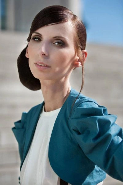 Іоана Спангенберг - модель з шокуючим тілом (16 фото + відео)