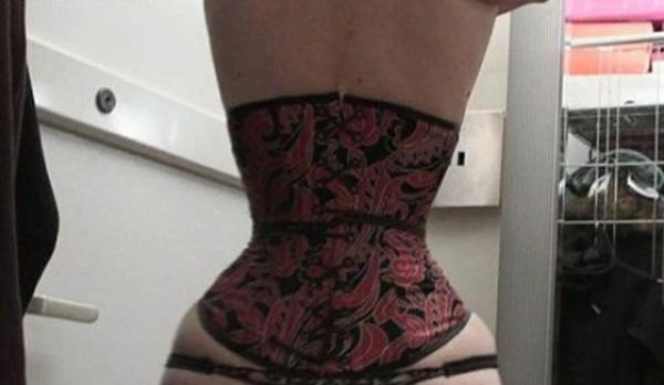 Іоана Спангенберг - модель з шокуючим тілом (16 фото + відео) – фото 3