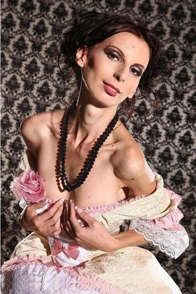 Іоана Спангенберг - модель з шокуючим тілом (16 фото + відео) – фото 8