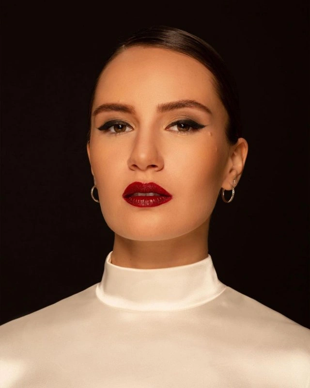 Анна Сидорова - дівчина Дмитра Соловйова, яка була свідком побиття свого коханого (15 фото + 2 відео) – фото 12