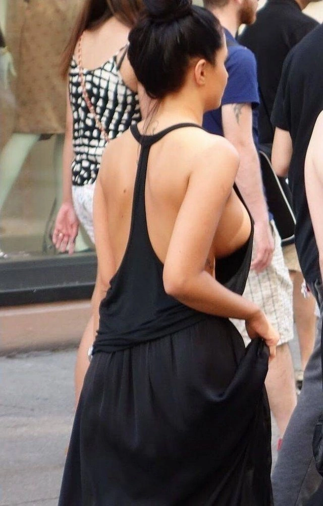 Стрункі та красиві дівчата в різних ситуаціях (30 фото) – фото 18