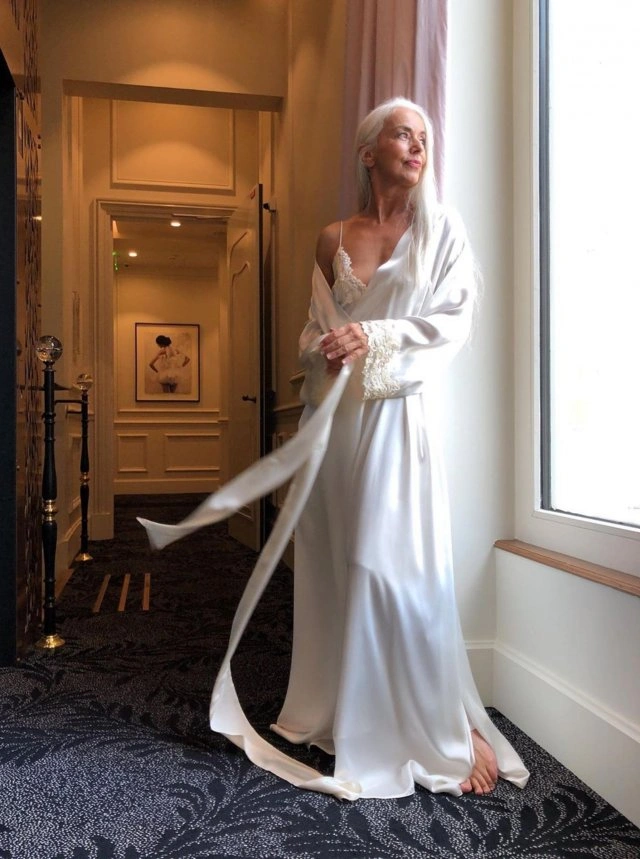 Яземіна Россі доводить, що старіти можна красиво (9 фото) – фото 6