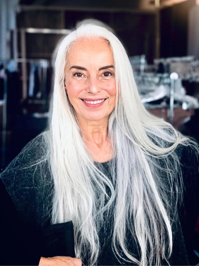 Яземіна Россі доводить, що старіти можна красиво (9 фото) – фото 8