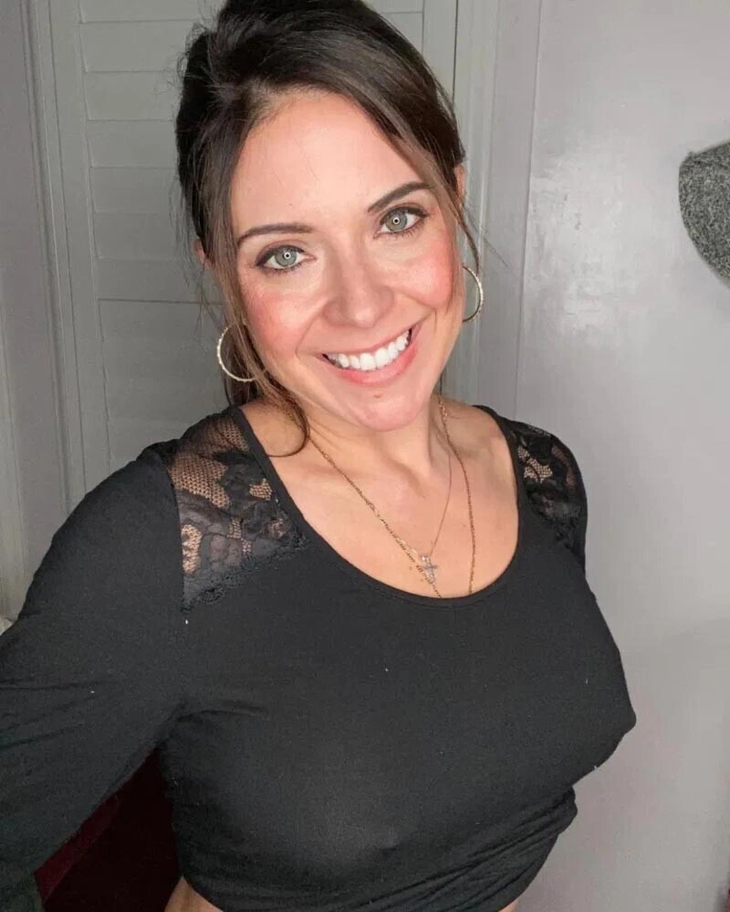 Дітей вигнали зі школи за нецензурні фотографії їх матері Тіффані Пойндекстер (28 фото) – фото 3