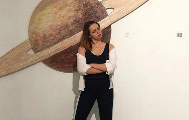 Фігуристка Бетіна Попова завершила кар'єру, але продовжує публікувати відверті знімки (18 фото)