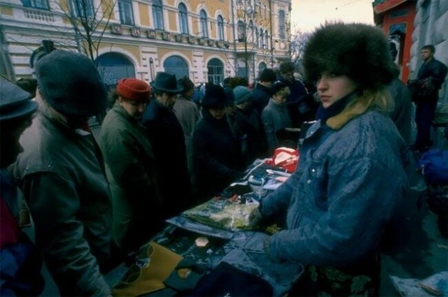 Дівчата з 90-х: різні, але все одно чарівні (15 фото) – фото 8