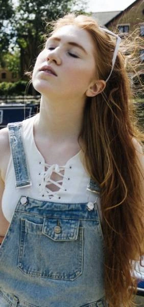 Дівчата в комбінезонах (39 фото) – фото 17