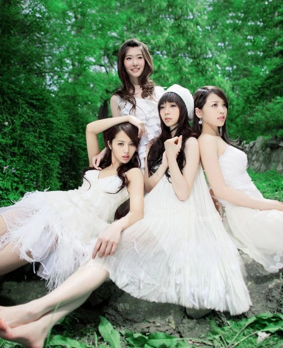 Привабливі та спокусливі азіатські дівчата (100 фото) – фото 40