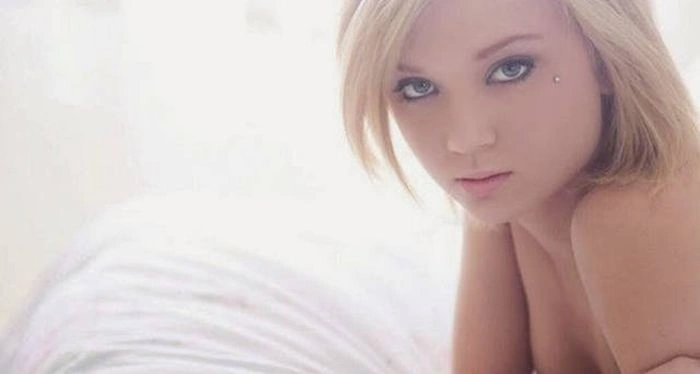 Найкрасивіші сучасні порнозірки (25 фото) – фото 11